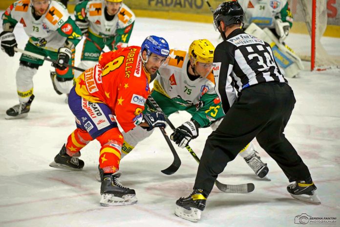 Asiago Hockey Lustenau Gara 1 Semifinale Steven Iacobellis