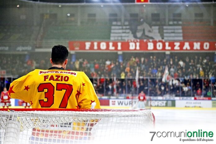 Asiago Hockey - Bolzano - Justin Fazio Sparkasse Arena ex Palaonda