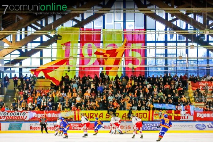 Asiago-Hockey-Bolzano-Curva-Sud