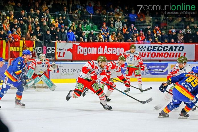 Asiago Hockey - Grande Classico Bolzano - Hodegart sold-out