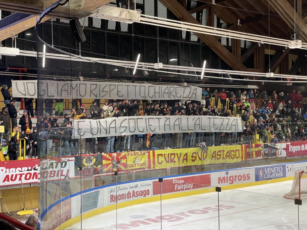 Asiago Hockey vs Pioneers Vorarlberg - Curva Sud