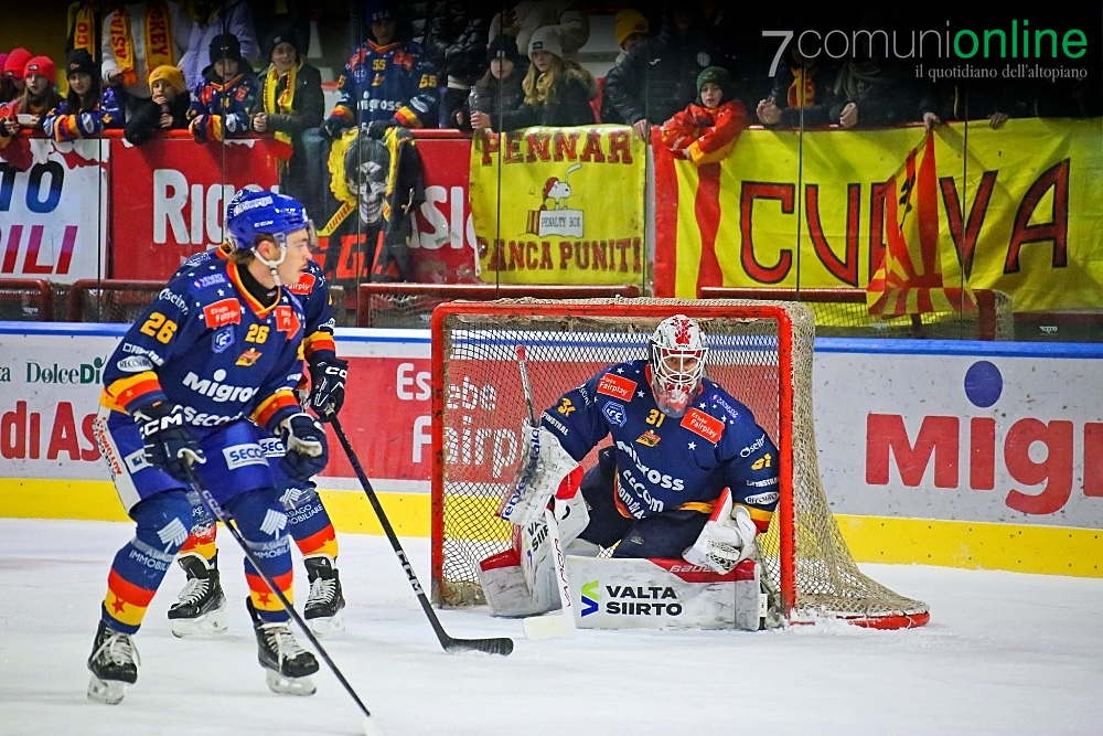 Asiago Hockey - Lubiana - Pala Hodegart - Karolus Aaponpoika Kaarlehto